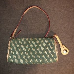 Dooney & Bourke retro purse!